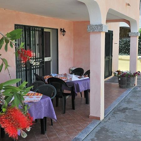 Affittacamere Da Antonella Posada  Ngoại thất bức ảnh