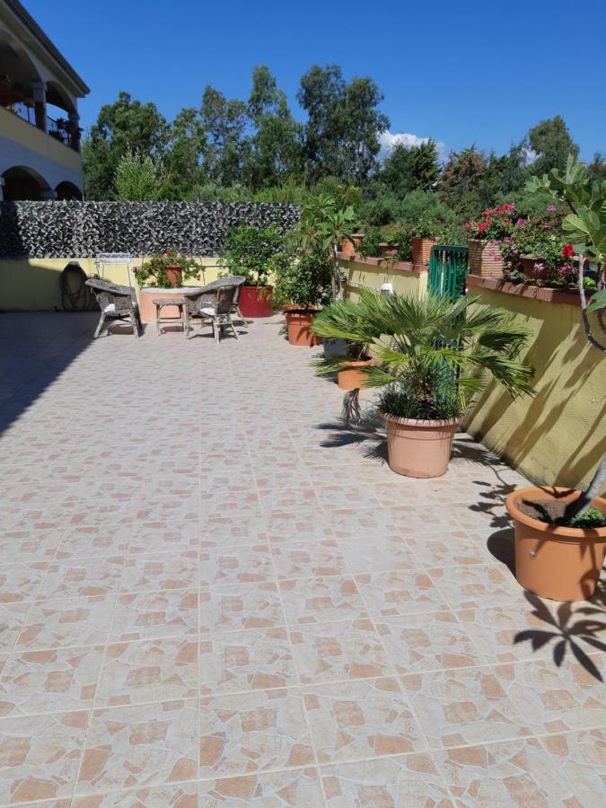 Affittacamere Da Antonella Posada  Ngoại thất bức ảnh