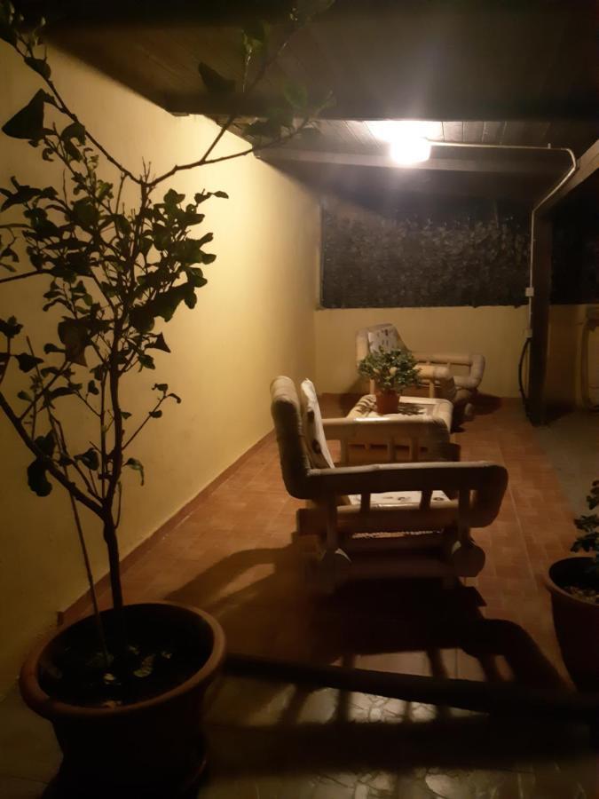 Affittacamere Da Antonella Posada  Ngoại thất bức ảnh